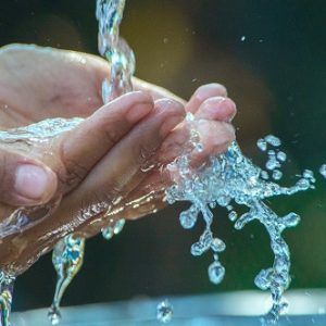 La purification d’eau : pourquoi l’envisager pour améliorer la qualité de l’eau ?