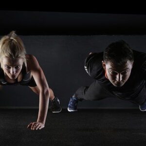 Fitness sur Mesure : Les Avantages d’Engager un Personal Trainer