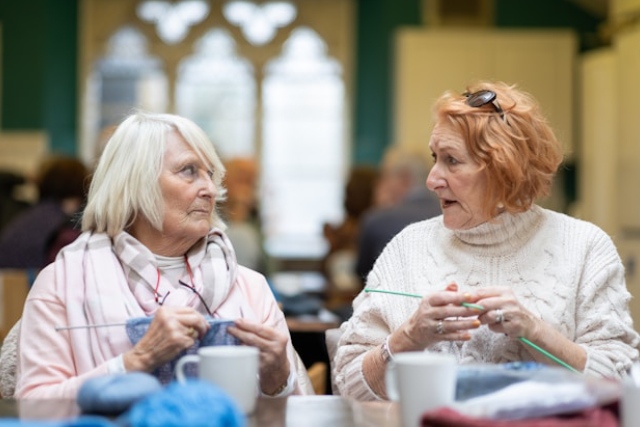 Alzheimer : décrypter la maladie pour offrir un accompagnement éclairé et bienveillant