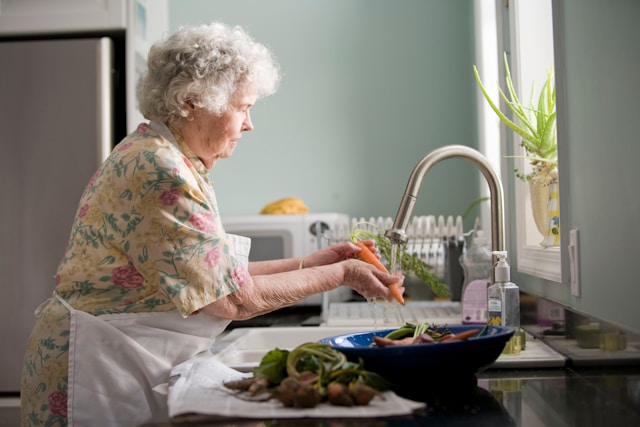 Nutrition anticancer chez les seniors : lever le voile sur les vérités essentielles